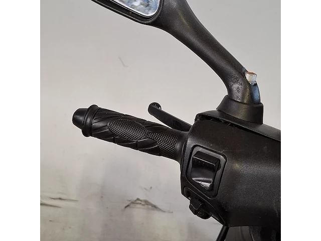 Bromscooter, piaggio, zip, 2020 - afbeelding 9 van  25
