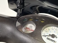 Bromscooter, piaggio, zip, 2020 - afbeelding 11 van  25