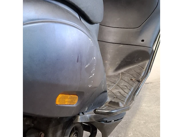 Bromscooter, piaggio, zip, 2020 - afbeelding 16 van  25
