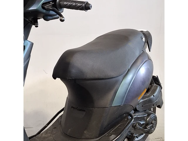 Bromscooter, piaggio, zip, 2020 - afbeelding 21 van  25