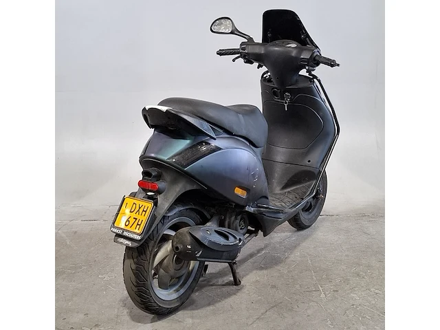 Bromscooter, piaggio, zip, 2020 - afbeelding 23 van  25