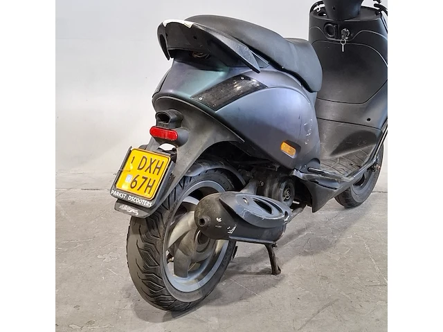 Bromscooter, piaggio, zip, 2020 - afbeelding 24 van  25