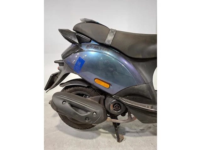 Bromscooter, piaggio, zip, 2020 - afbeelding 4 van  15