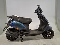 Bromscooter, piaggio, zip, 2020 - afbeelding 1 van  15