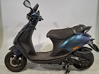 Bromscooter, piaggio, zip, 2020 - afbeelding 8 van  15