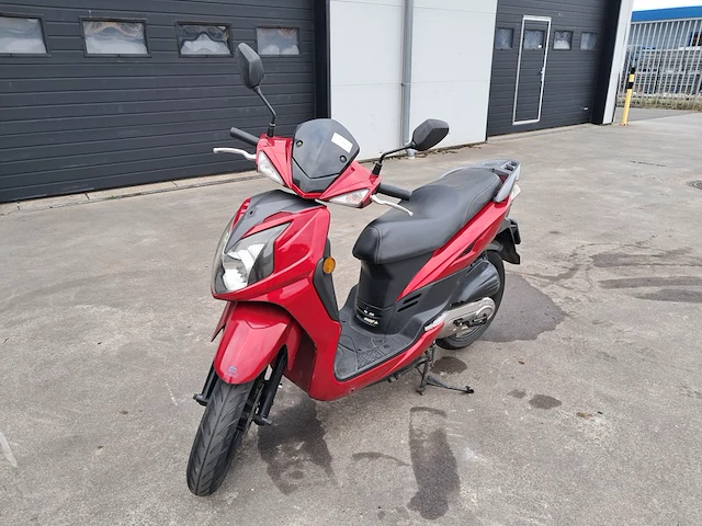 Bromscooter sym, az05w, bouwjaar 2014 - afbeelding 1 van  24