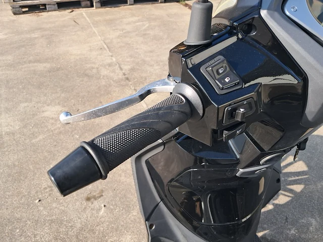 Bromscooter sym, symphony st xb05w, bouwjaar 2017 - afbeelding 4 van  25
