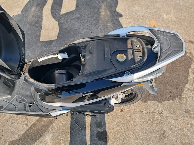 Bromscooter sym, symphony st xb05w, bouwjaar 2017 - afbeelding 10 van  25