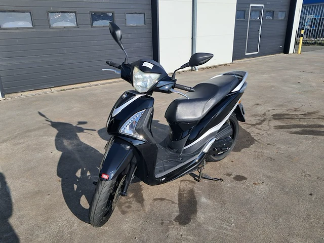 Bromscooter sym, symphony st xb05w, bouwjaar 2017 - afbeelding 1 van  25