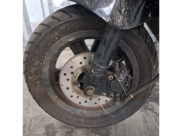 Bromscooter, vespa piaggio, 2017 - afbeelding 11 van  29