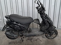 Bromscooter, vespa piaggio, 2017 - afbeelding 12 van  29