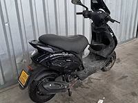 Bromscooter, vespa piaggio, 2017 - afbeelding 23 van  29