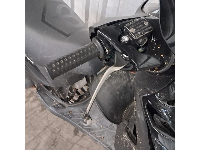 Bromscooter, vespa piaggio, 2017 - afbeelding 28 van  29