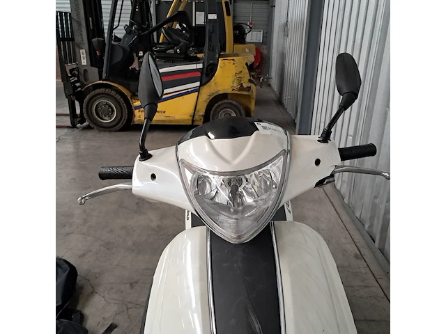 Bromscooter, vespa piaggio, c52, 2013 - afbeelding 3 van  30