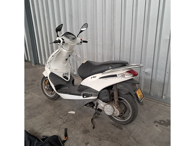 Bromscooter, vespa piaggio, c52, 2013 - afbeelding 9 van  30