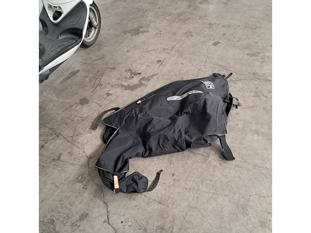 Bromscooter, vespa piaggio, c52, 2013 - afbeelding 26 van  30