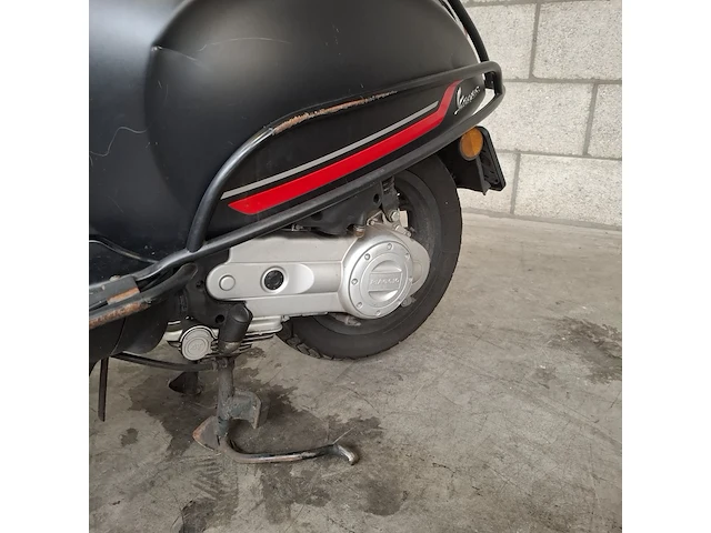 Bromscooter, vespa piaggio, sprint 4t, 2015 - afbeelding 55 van  56