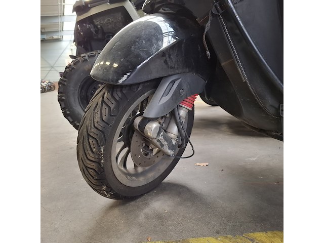 Bromscooter, vespa, sprint 4t, 2020 - afbeelding 4 van  26