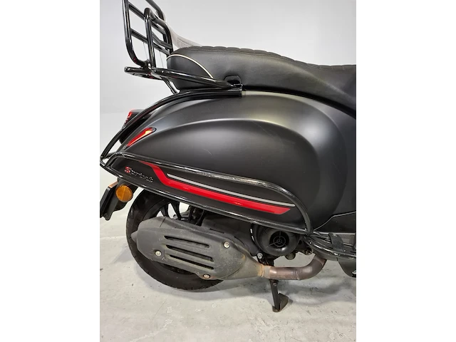 Bromscooter, vespa, sprint 50, 2023 - afbeelding 7 van  22