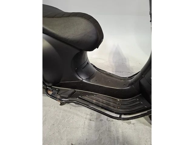 Bromscooter, vespa, sprint 50, 2023 - afbeelding 8 van  22