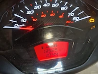 Bromscooter, vespa, sprint 50, 2023 - afbeelding 19 van  22