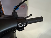 Bromscooter, vespa, sprint 50, 2023 - afbeelding 20 van  22