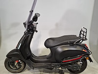 Bromscooter, vespa, sprint 50, 2023 - afbeelding 8 van  19