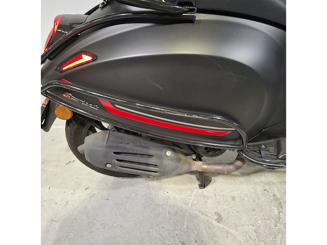 Bromscooter, vespa, sprint 50, 2023 - afbeelding 14 van  19