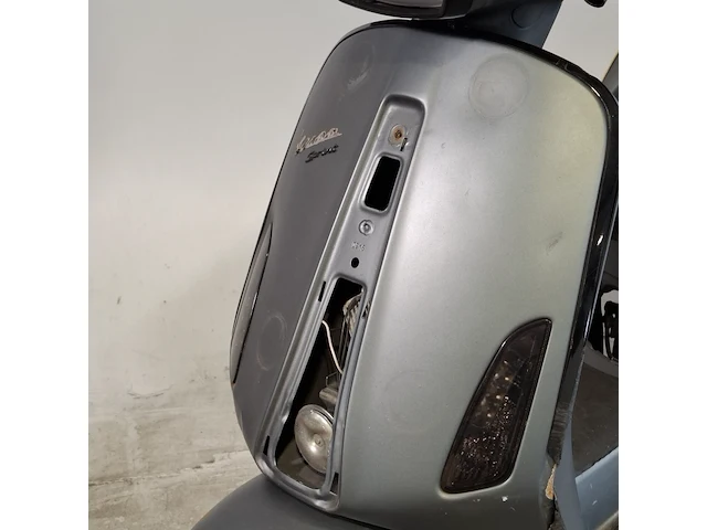 Bromscooter, vespa, sprint - afbeelding 5 van  35
