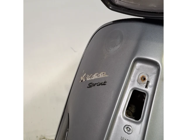 Bromscooter, vespa, sprint - afbeelding 6 van  35