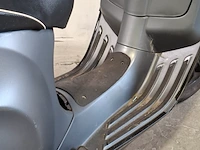 Bromscooter, vespa, sprint - afbeelding 17 van  35