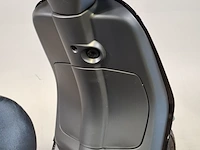 Bromscooter, vespa, sprint - afbeelding 21 van  35