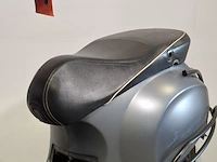 Bromscooter, vespa, sprint - afbeelding 32 van  35