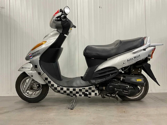 Bromscooter - afbeelding 3 van  9