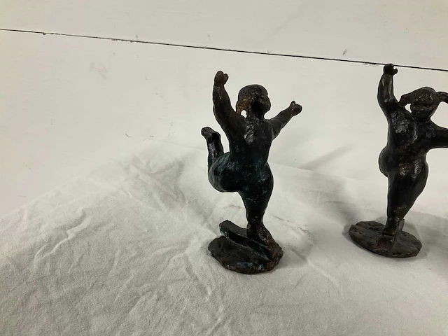 Bronzen beeld (3x) - afbeelding 2 van  6
