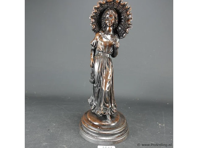 Bronzen beeld dame - afbeelding 1 van  5