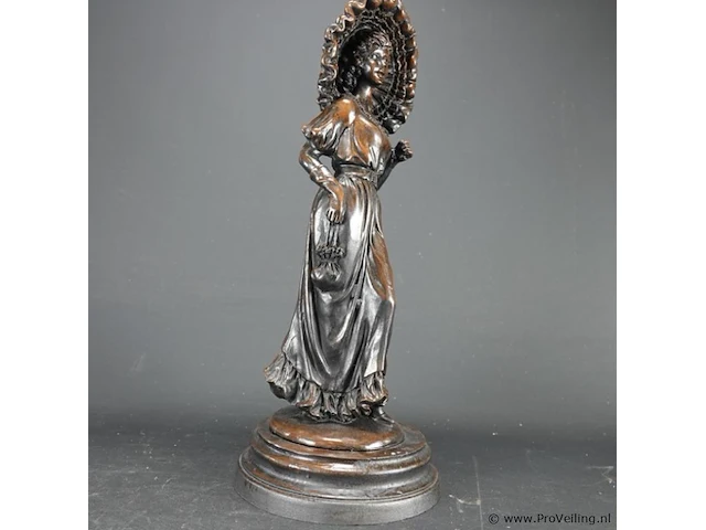 Bronzen beeld dame - afbeelding 2 van  5