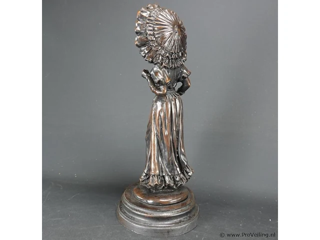 Bronzen beeld dame - afbeelding 4 van  5