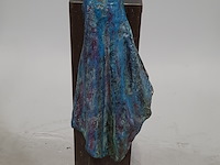 Bronzen beeld op stenen sokkel, n. knoop, vrouw met boek, 2008 - afbeelding 6 van  7