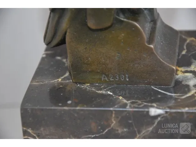 Bronzen beeld - afbeelding 3 van  7