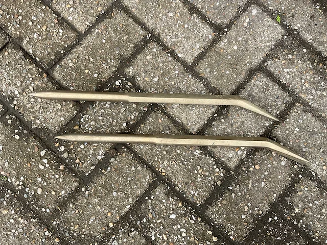 Bronzen betonbeitel - 50 cm (2x) - afbeelding 2 van  4