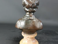 Bronzen buste op marmeren basement - afbeelding 3 van  5