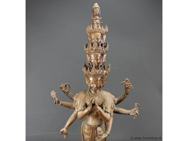 Bronzen elfkoppige avalokiteshvara botissattva tibettaans boeddhistische godheid - afbeelding 3 van  5