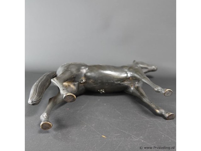 Bronzen paard - afbeelding 5 van  5