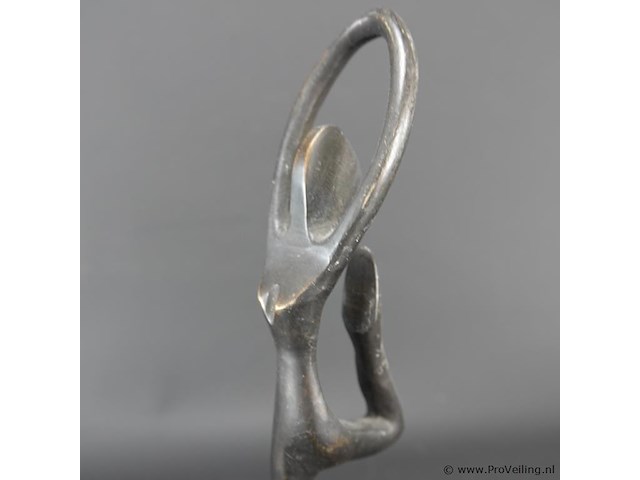 Bronzen sculptuur gymnasiaste - afbeelding 4 van  5