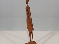 Bronzen sculptuur, jean van der pol, wandelend meisje - afbeelding 4 van  7