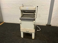 Broodsnijmachine - afbeelding 3 van  10