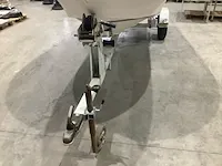 Broom speedboot met trailer - afbeelding 2 van  12