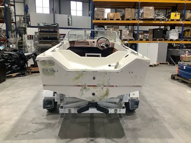 Broom speedboot met trailer - afbeelding 7 van  12