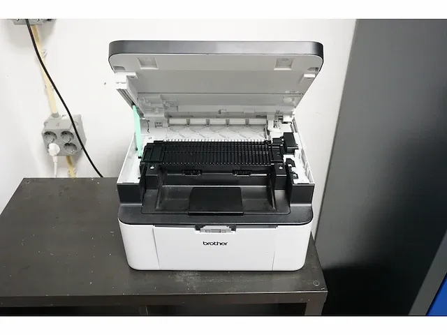 Brother - dcp 1610w - laserprinter - afbeelding 3 van  4